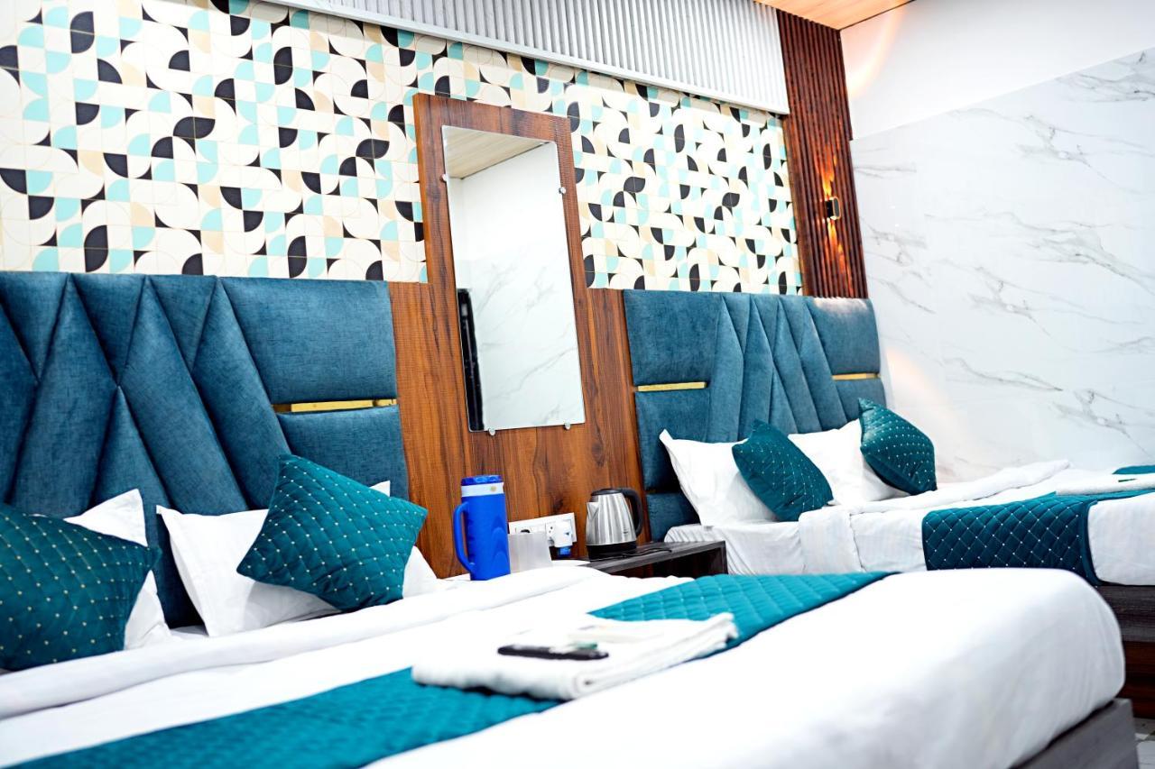 Hotel Mahalok Palace Ujjain Εξωτερικό φωτογραφία