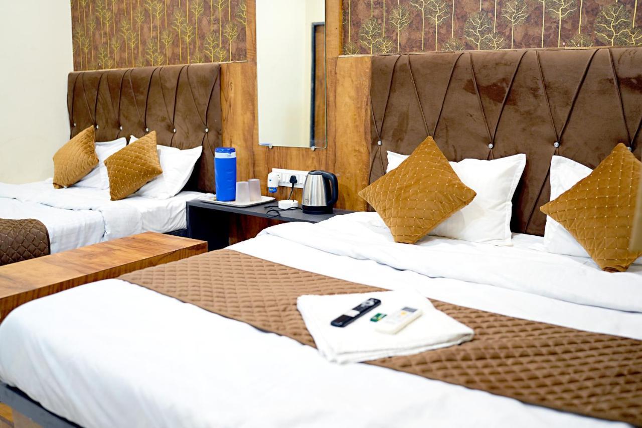 Hotel Mahalok Palace Ujjain Εξωτερικό φωτογραφία
