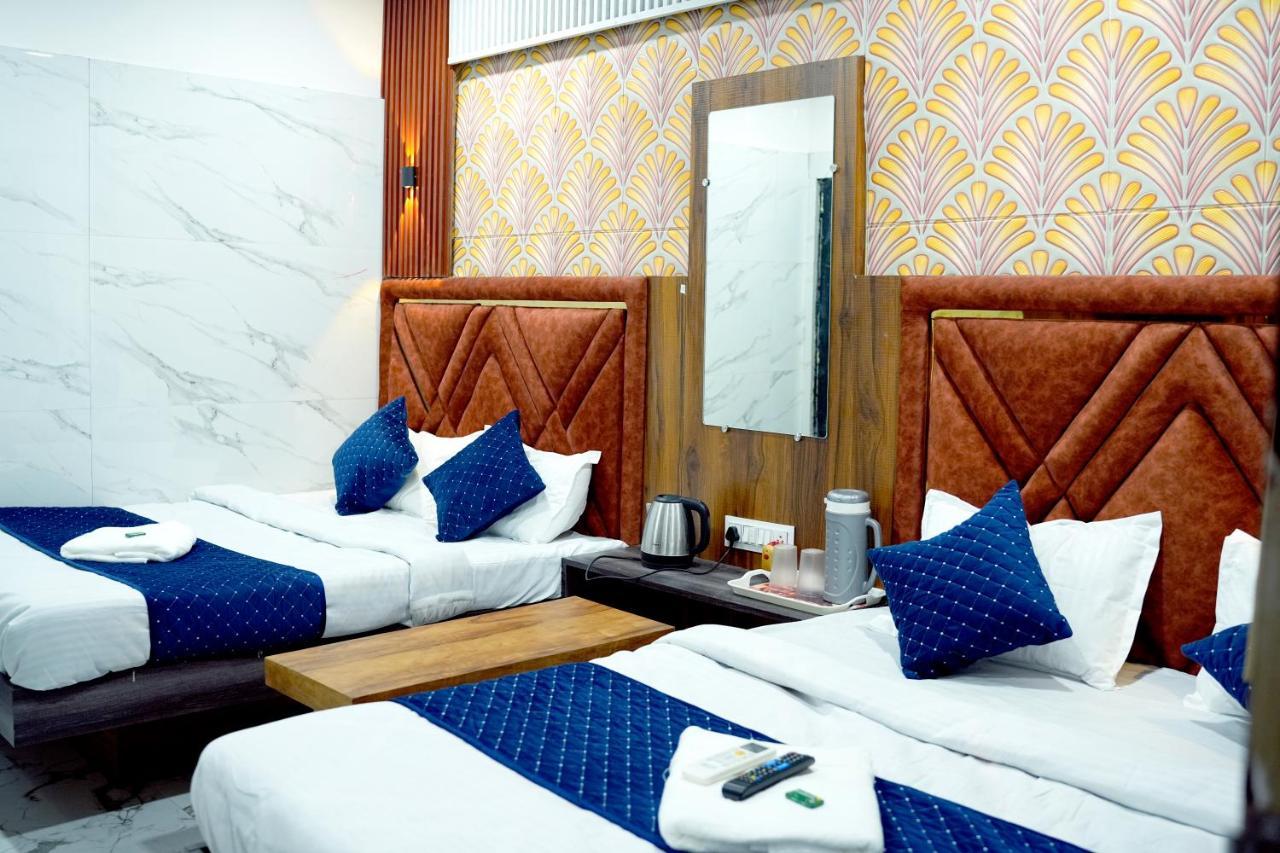 Hotel Mahalok Palace Ujjain Εξωτερικό φωτογραφία